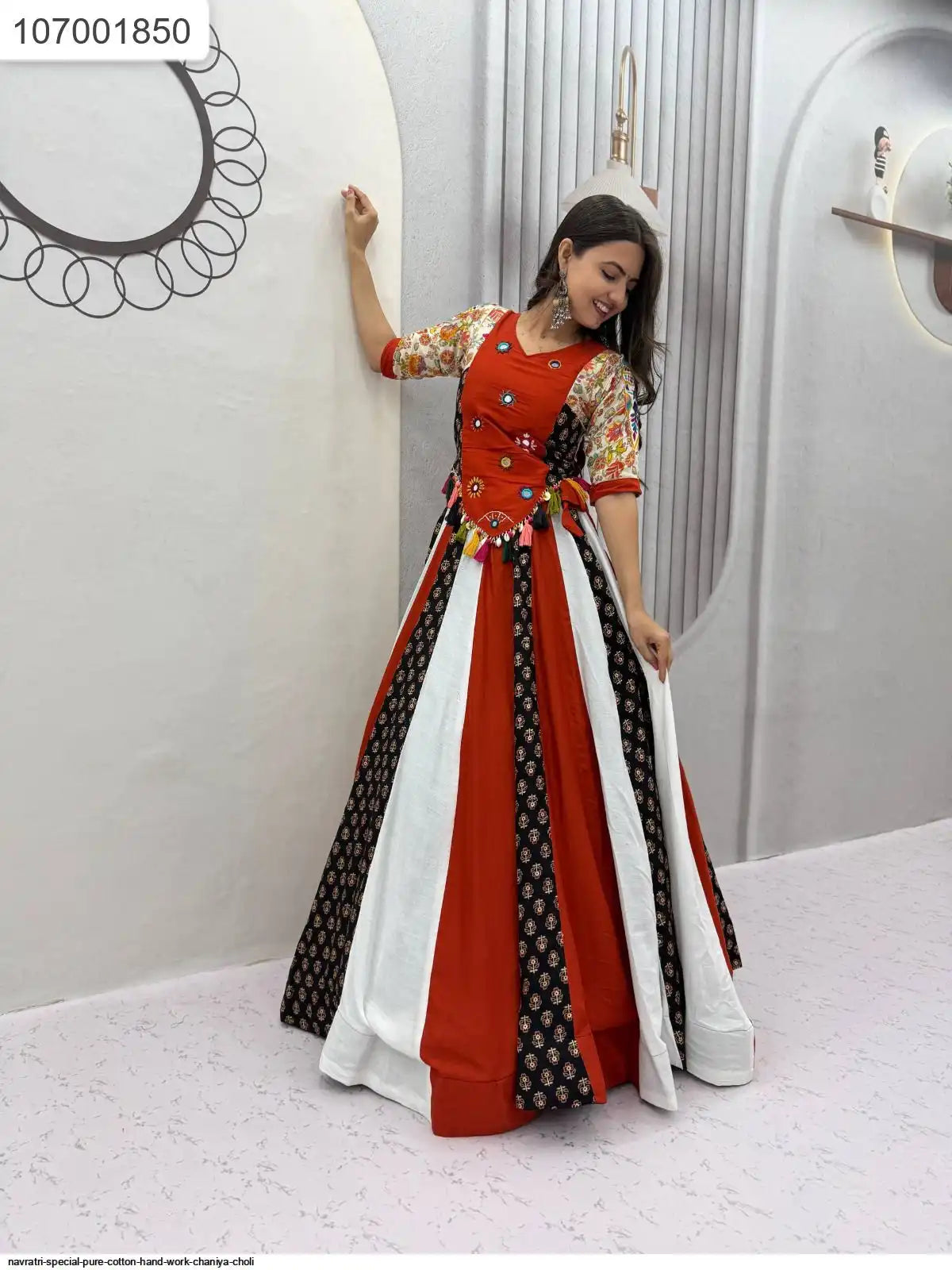 NAVRATRI SPECIAL PURE COTTON HAND WORK CHANIYA CHOLI