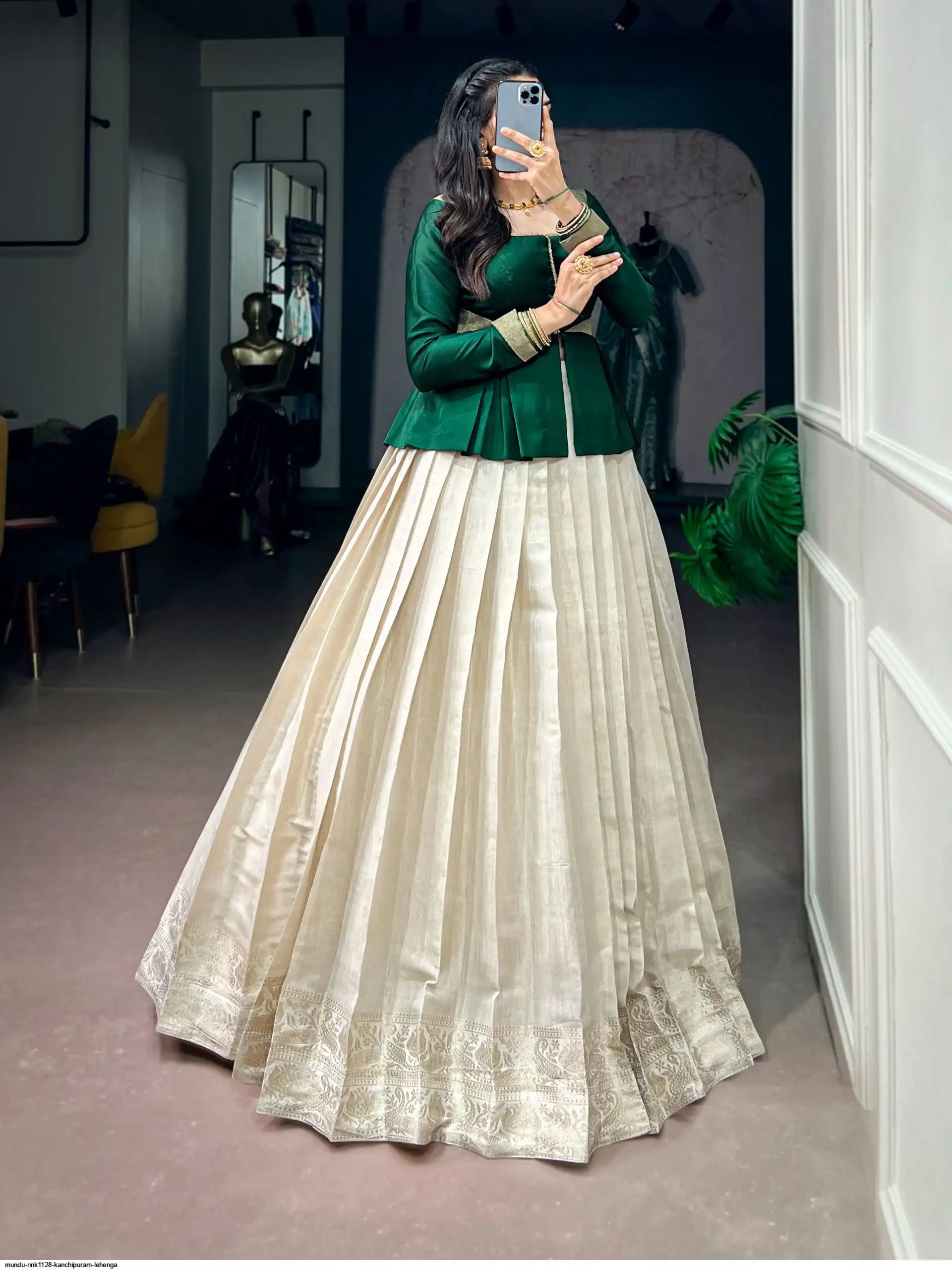 MUNDU NNK1128 KANCHIPURAM LEHENGA