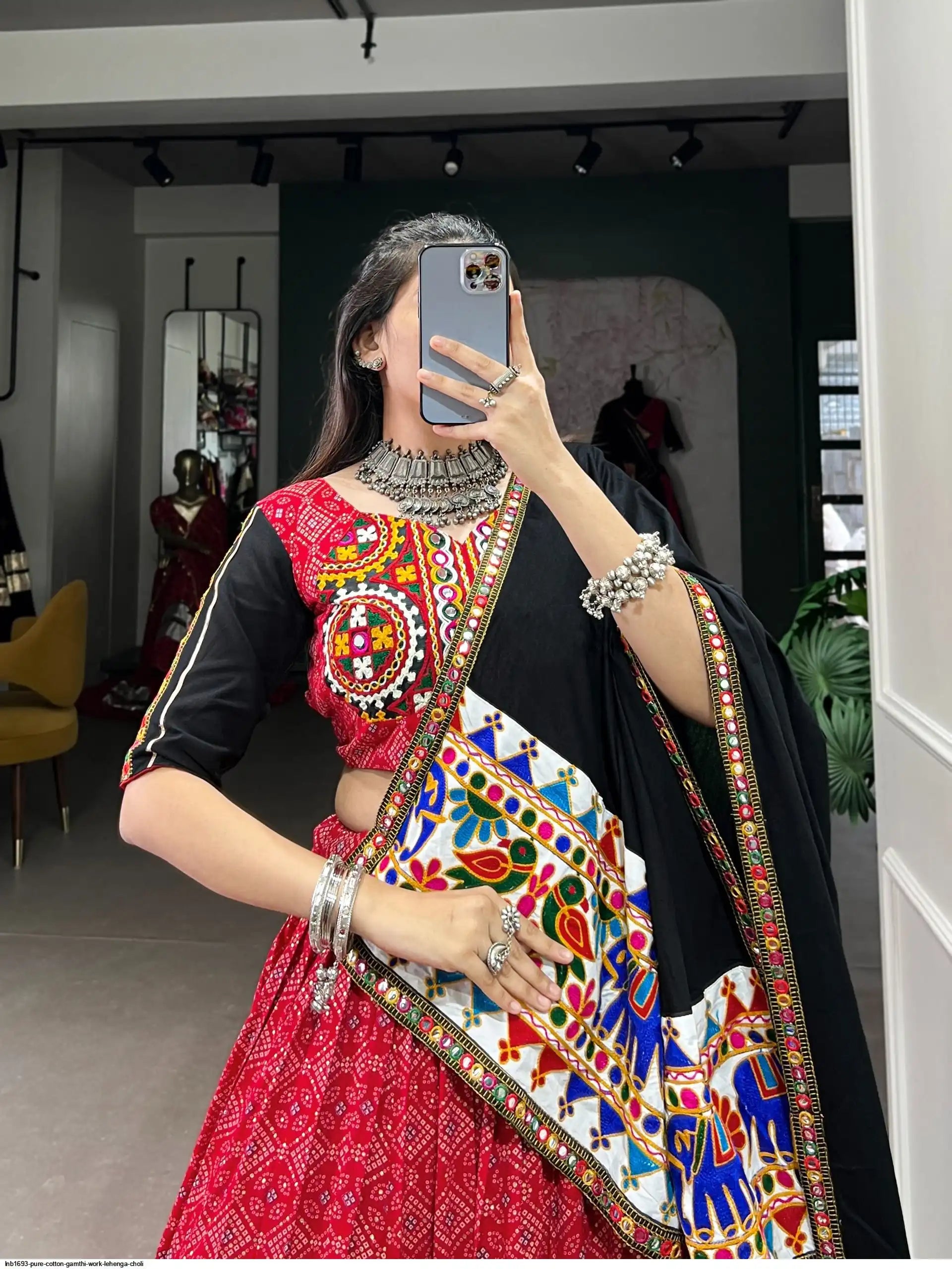 LNB1693 PURE COTTON GAMTHI WORK LEHENGA CHOLI
