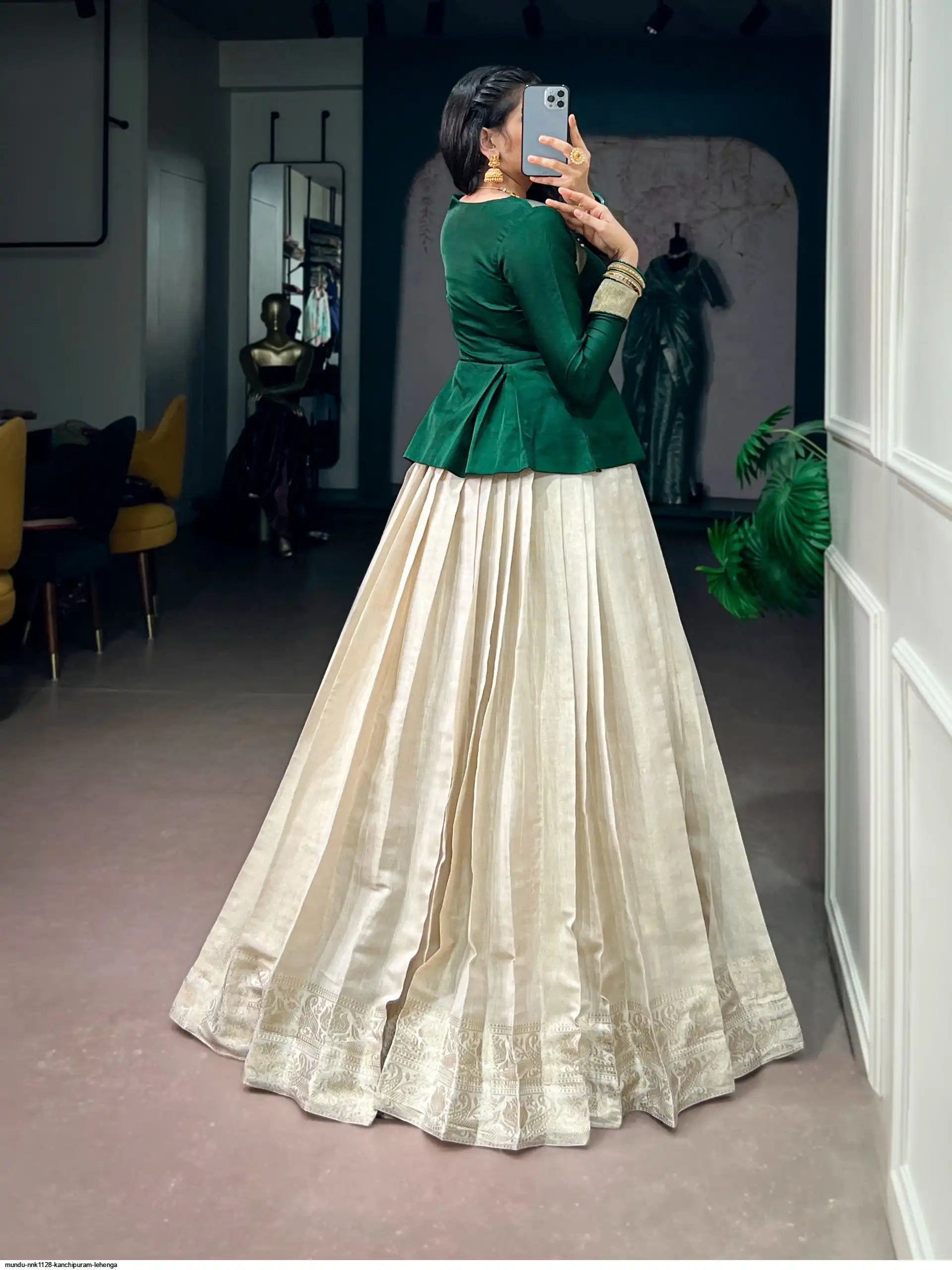 MUNDU NNK1128 KANCHIPURAM LEHENGA