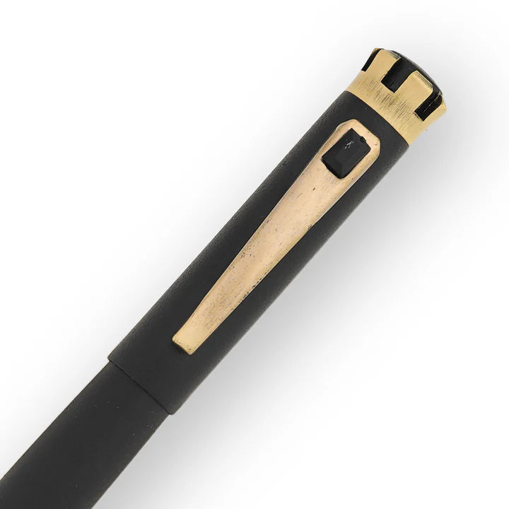 SWISSBRAND Eternia 2510 Matte black gold Fountain Pen with black gem embedded in the gold trim
