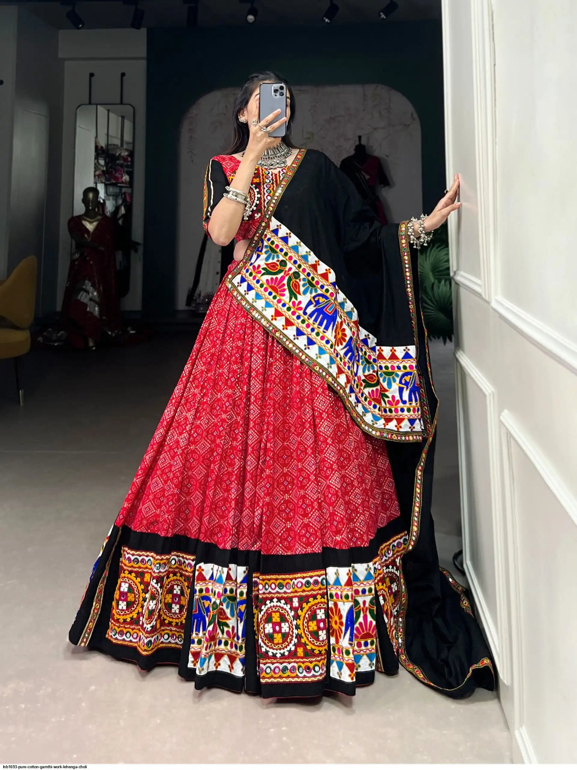 LNB1693 PURE COTTON GAMTHI WORK LEHENGA CHOLI