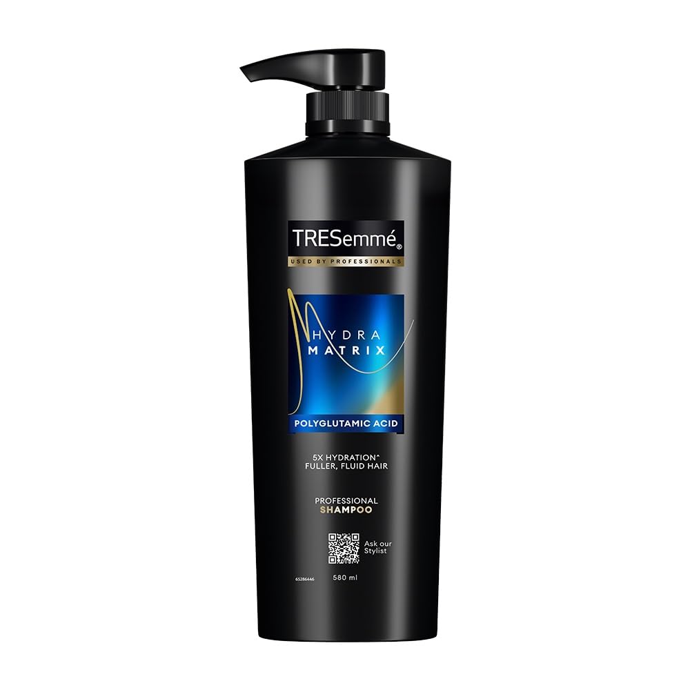 TRESemme Hydra Matrix Hydrating Shampoo 580ml with Polyglutamic Acid for 100H of Fluid Hair | Paraben Free Shampoo for Dry Hair & Scalp | Hard Water Detox