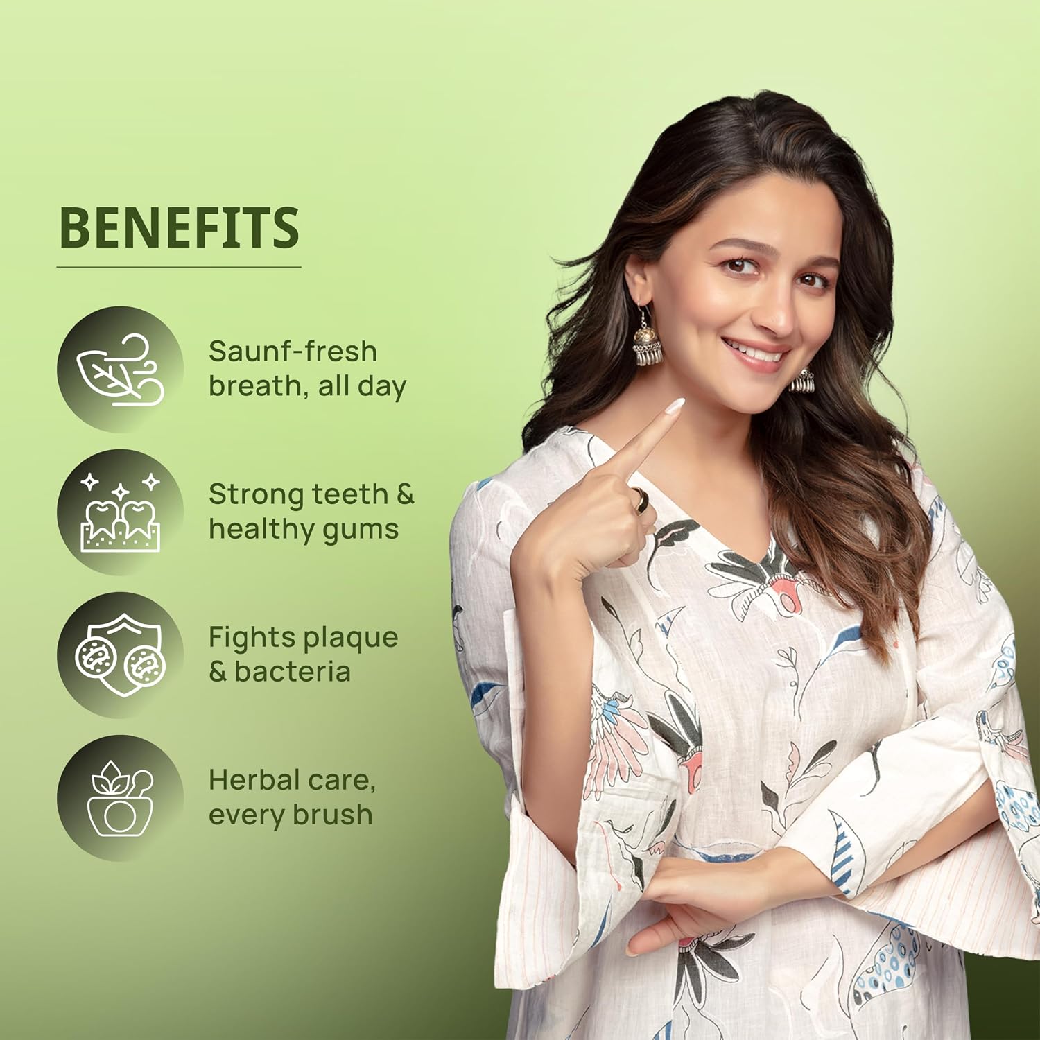 Vicco Vajradanti Paste in Saunf Flavour I With 18 Ayurvedic Herbs & Barks I Fennel Freshness I Healthy Gums & Long-Lasting Breath Protection | 160 gms