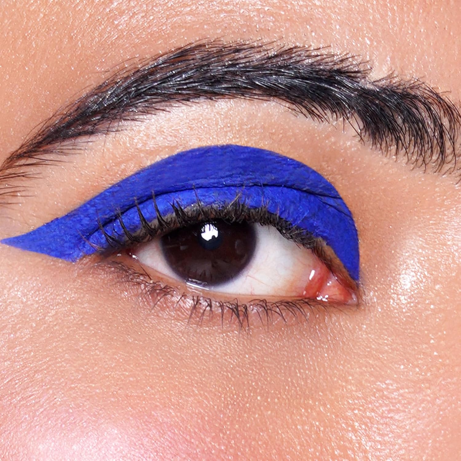 Colorbar All Matte Eyeliner, Blue 003, Matte Finish, 2.5ml | 16 hour stay | Smudgeproof | One stroke application