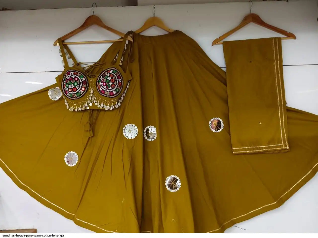 SUNDHARI HEAVY PURE JAAM COTTON LEHENGA SiZE L