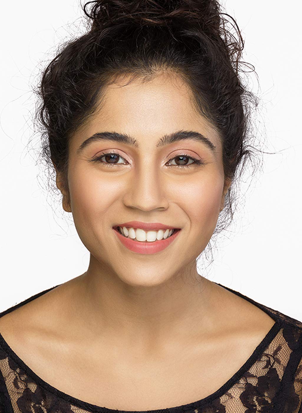 SUGAR Cosmetics Ace Of Face Foundation Stick with In-Built Brush | Full Coverage Cream Foundation for Indian Skin | Matte Finish | Lasts 24 Hours | 12gm - 17 Raf