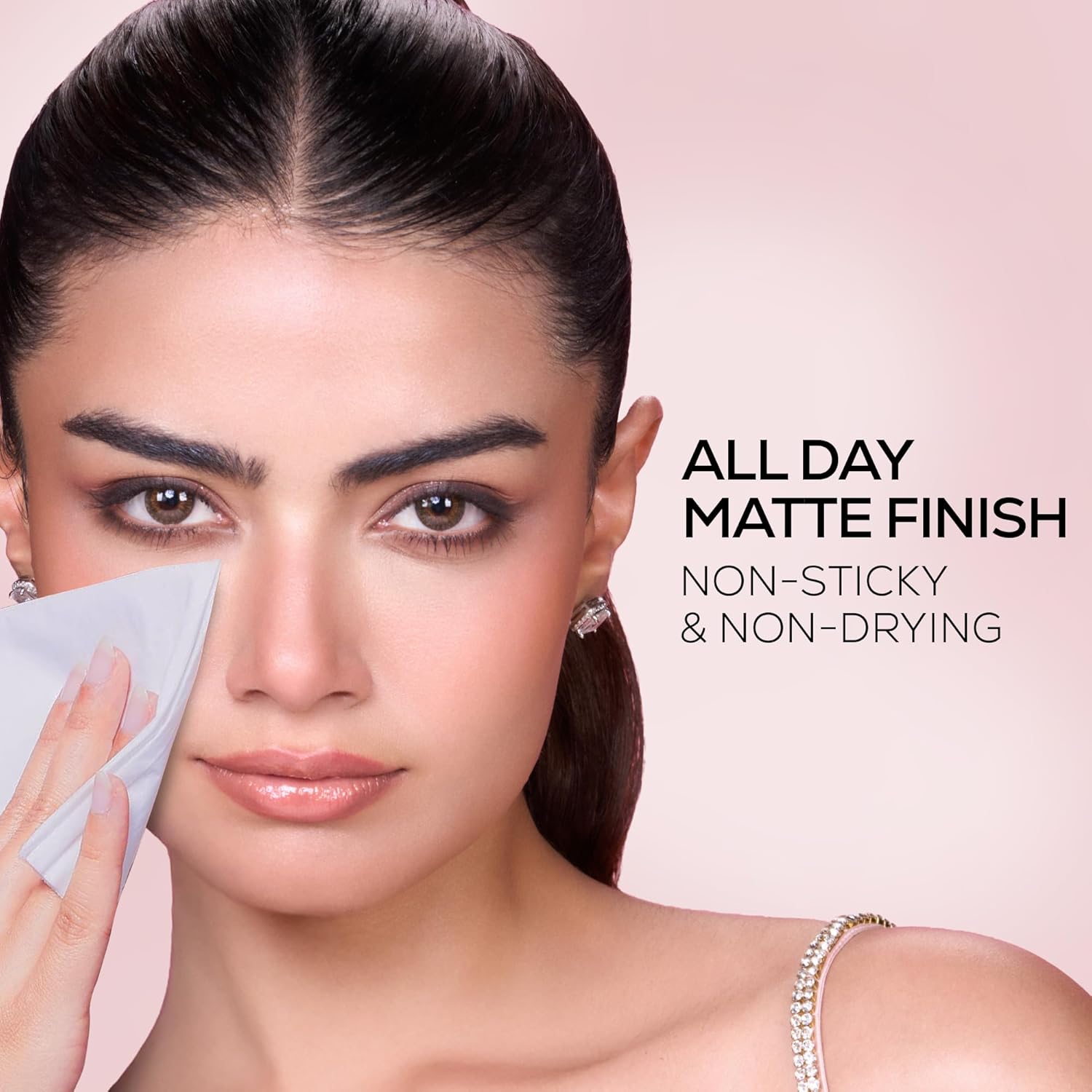 RENEE Bollywood Filter Blurring Setting Spray for Face Makeup, Matte Finish & Pore Blur Effect with Niacinamide & Hyaluronic Acid, Long Lasting Makeup Fixer & Shine Control, Fine Mist 100ml
