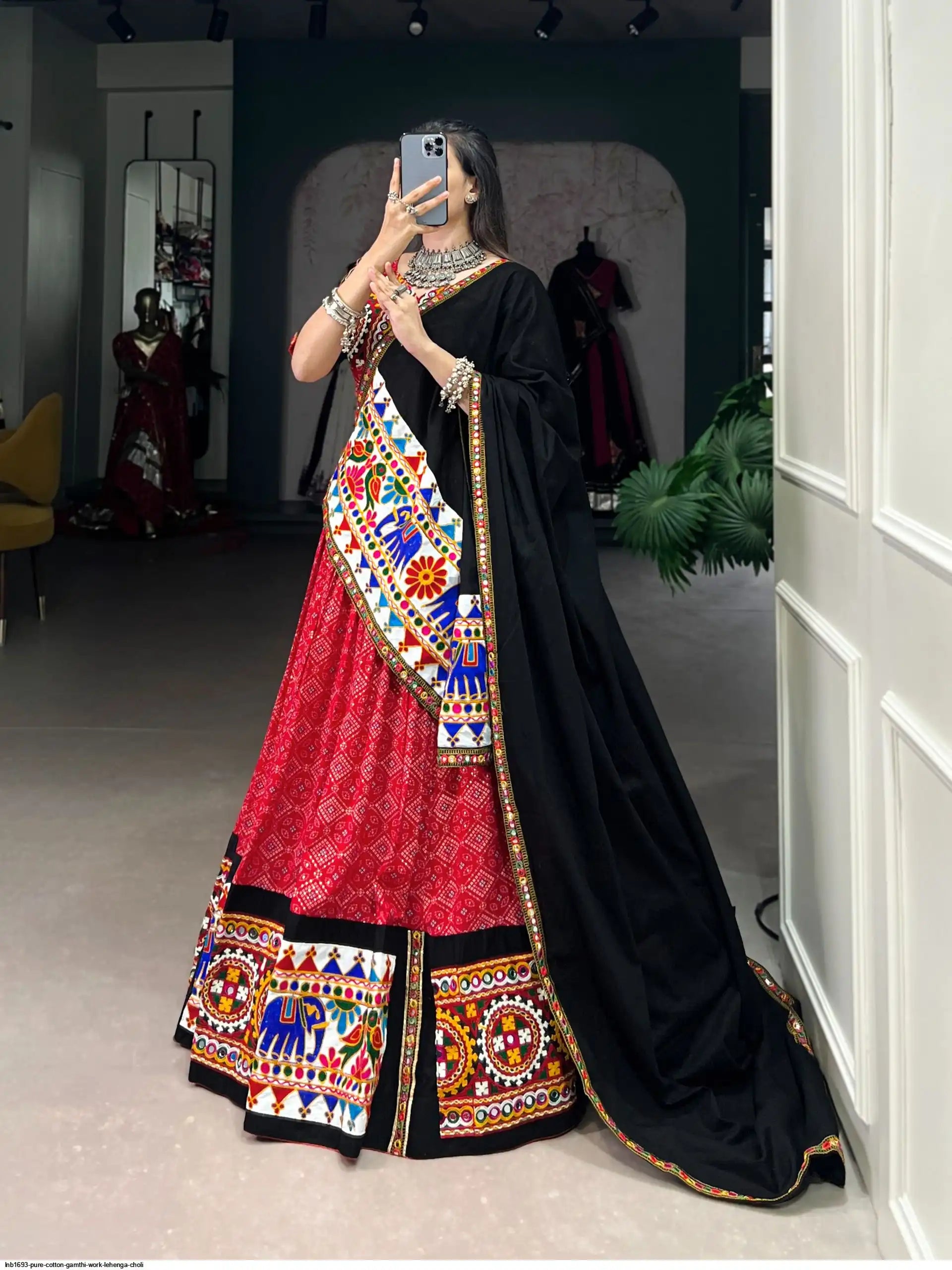 LNB1693 PURE COTTON GAMTHI WORK LEHENGA CHOLI